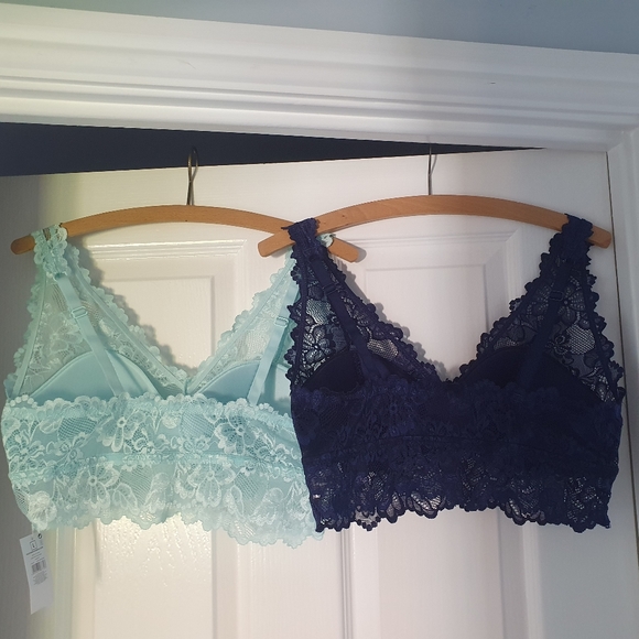 BNWT Two Pack of Lace Blue/Turquoise/Aqua/Navy Bralettes from Pep & Co - Picture 2 of 13